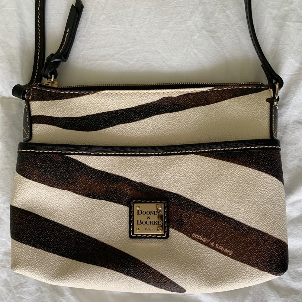 ‼️SALE‼️ Dooney and Bourke Zebra Crossbody Bag